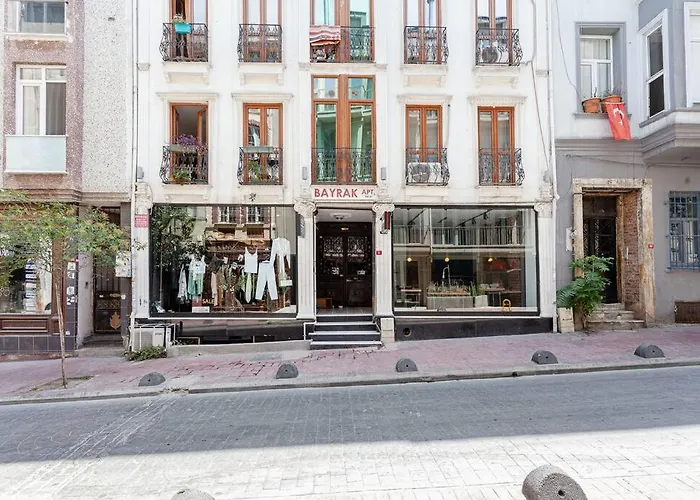 Prime Location With Terrace *