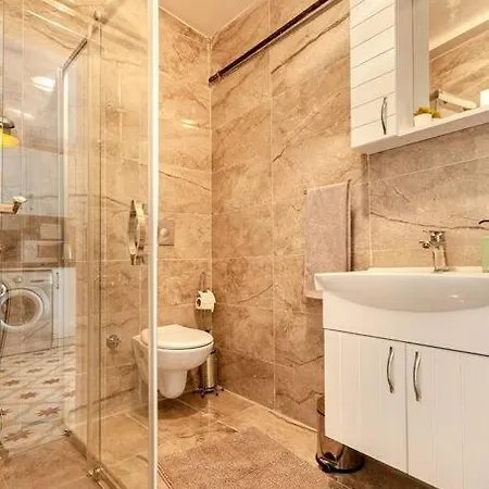 Prime Location With Terrace Appartamento *