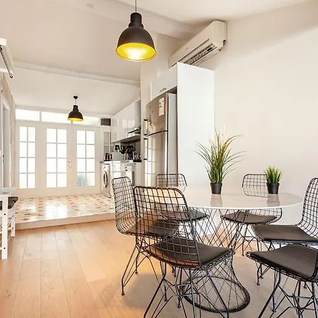 Apartment Prime Location With Terrace